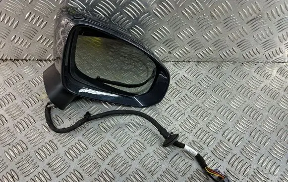 Volvo XC90 Front door electric wing mirror E1041347