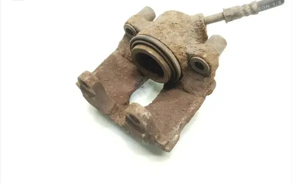 BMW 3 E46 Front brake caliper