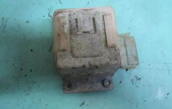 BMW Z3 E36 Yaw turn rate sensor 8389881