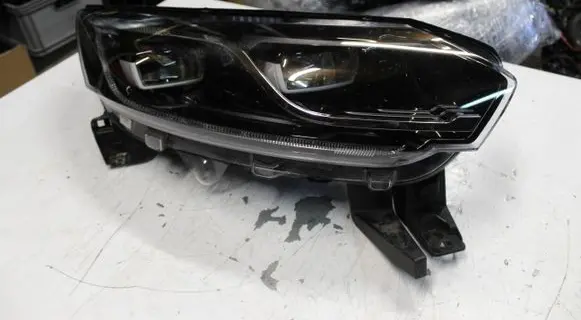 Renault Espace V (RFC) Headlight/headlamp 260108498R