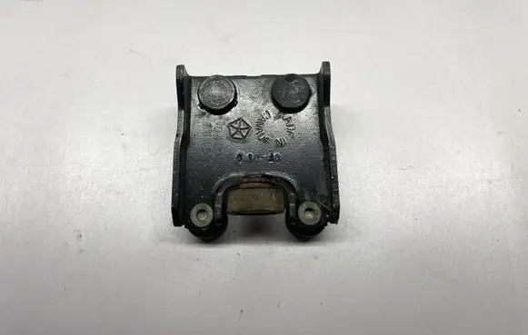 Chrysler Pacifica Sliding door upper roller guide/hinge 7J151V 040AC