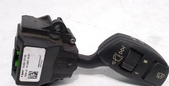 BMW 5 E60 E61 Wiper control stalk 6924107