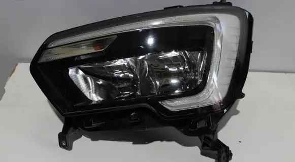 Renault Master III Headlight/headlamp 260607867R