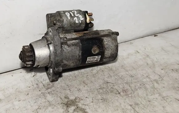 Nissan Primera Starter motor 233008H801
