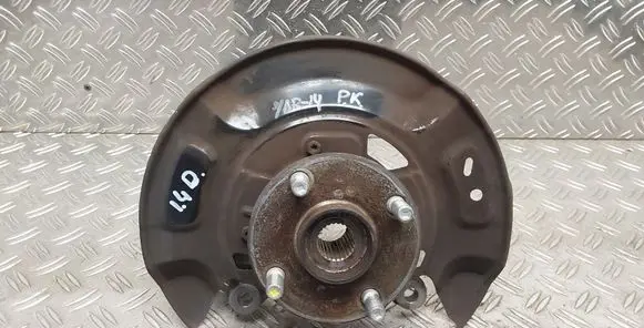Toyota Yaris Front wheel hub 