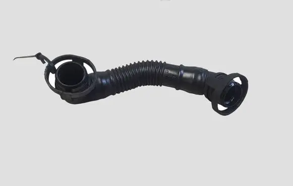 Volkswagen PASSAT CC Breather hose/pipe 03L103493