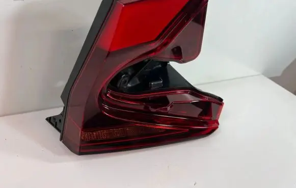 Toyota C-HR I Tailgate rear/tail lights 81580F4130