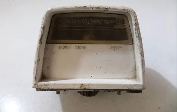 Nissan Micra Number plate light OEW1680 4264