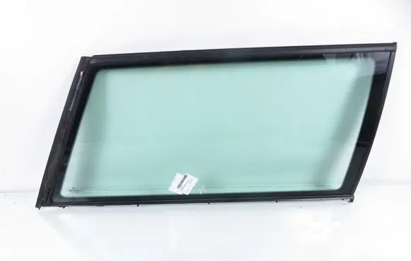 Volkswagen PASSAT B5.5 Rear side window 