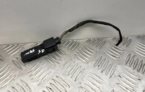 Audi Q5 SQ5 Air quality sensor 8K0907658D SE10007F PA66GF25