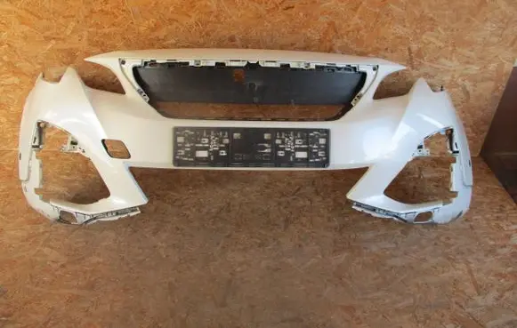 Peugeot 3008 II Front bumper 9815499077