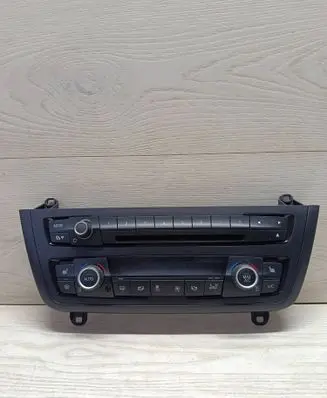 BMW 3 F30 F35 F31 Climate control unit E1062671