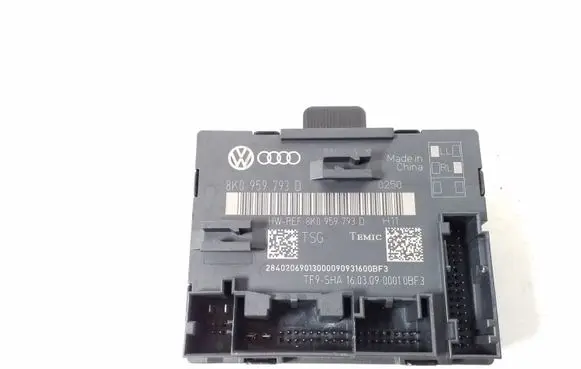 Audi A4 S4 B8 8K Door control unit/module 8K0959793D
