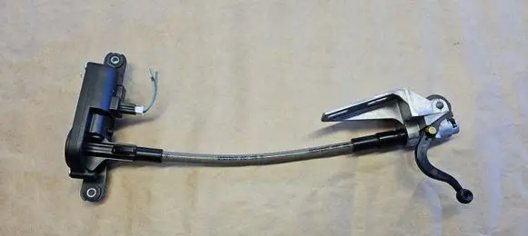 Mercedes-Benz GL X164 Vent window/glass motor A1646700504
