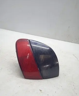 Peugeot 406 Rear/tail lights 5036