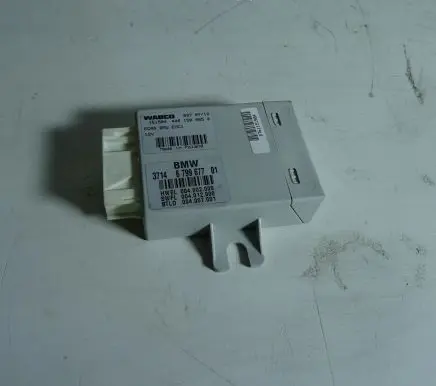 BMW 5 F10 F11 Engine control unit/module 679967701