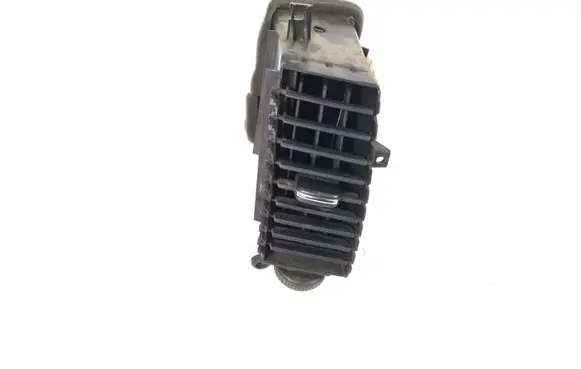 Nissan Pathfinder R51 Dash center air vent grill 68751EB301
