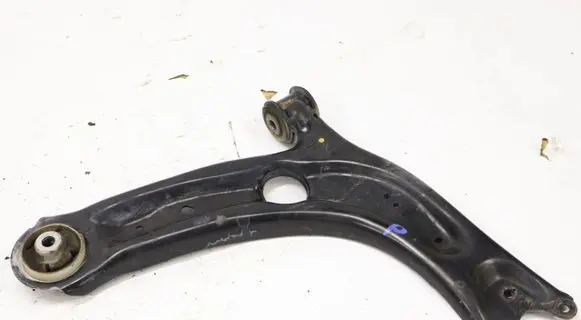 Volkswagen Touran III Front control arm 3Q0407154B