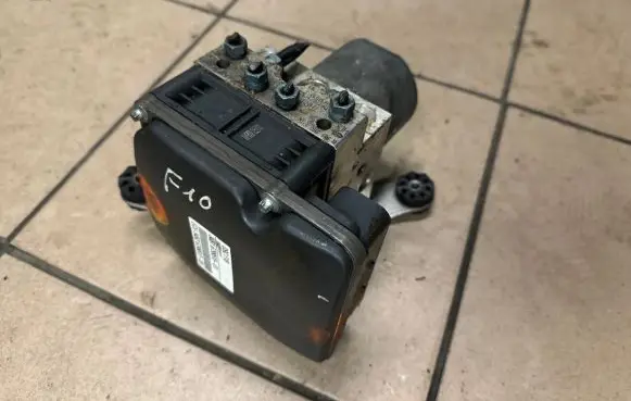 BMW 5 F10 F11 ABS Pump 6799517 6799515 DSCF10