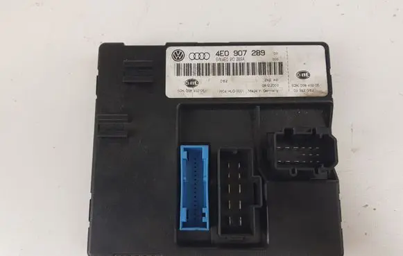 Audi A8 S8 D3 4E Comfort/convenience module 4E0907289 4E0910289A