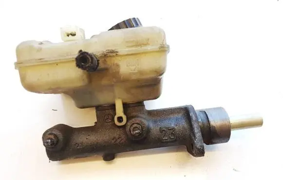 Mercedes-Benz Sprinter W901 W902 W903 W904 Master brake cylinder ad004315601