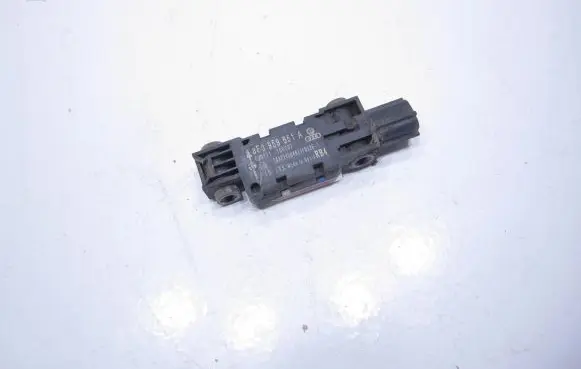 Audi A4 S4 B7 8E 8H Airbag deployment crash/impact sensor 8E0959651A 020171 100207