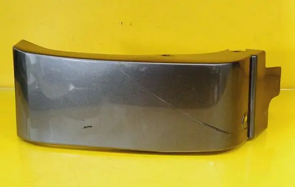 Under headlight/headlamp trim