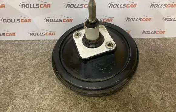 Volkswagen PASSAT B5 Master brake cylinder 8D0612105F l29H