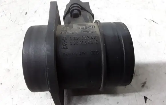 Volkswagen Golf V Mass air flow meter 0281002531