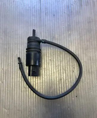 Opel Antara Windscreen/windshield washer pump 13250356 3240115 35712770
