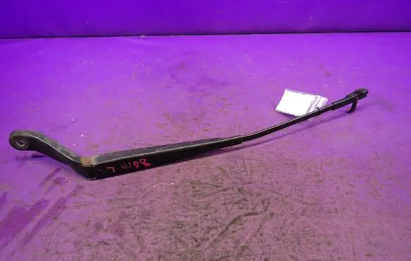 Seat Alhambra (Mk1) Front wiper blade arm 7M3955409B