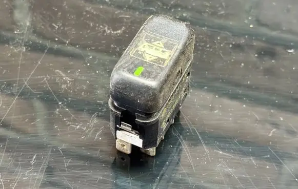 Mercedes-Benz Vario Other switches/knobs/shifts 0035454107 145924V8A