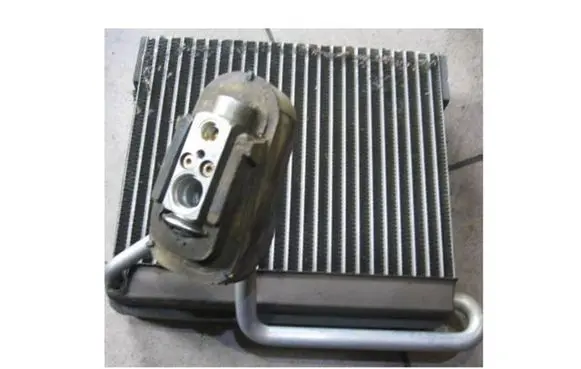 Air conditioning (A/C) radiator (interior)