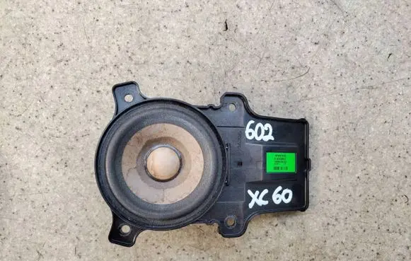 Volvo XC60 Subwoofer speaker 3145686331A 31456863