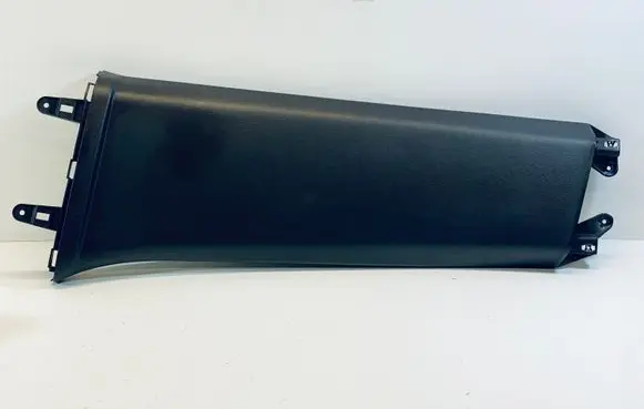 (B) pillar trim (bottom)