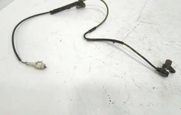 Toyota Avensis T250 ABS brake wheel speed sensor
