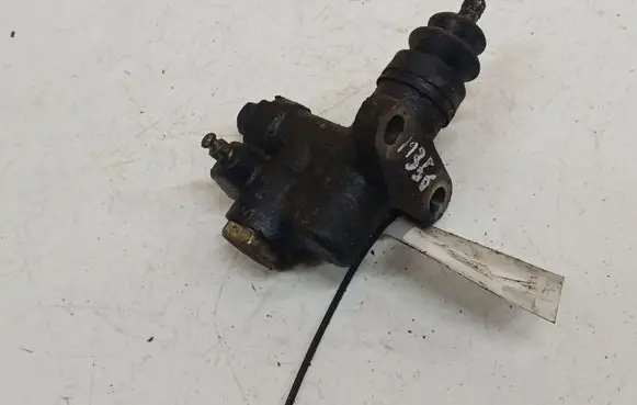 Subaru Legacy Clutch master cylinder