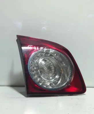 Volkswagen Golf Plus Tailgate rear/tail lights 5M0945094