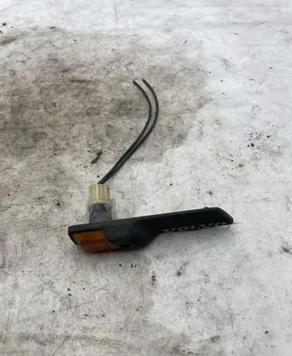 Volvo 440 Front fender indicator light 464404