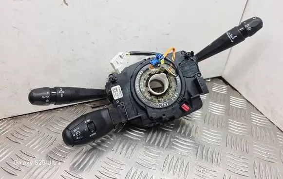 Peugeot 208 I Wiper turn signal indicator stalk/switch 98030392ZD