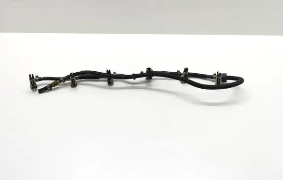 BMW 5 E60 E61 Fuel return line/hose 7799869 779986901 13537799869