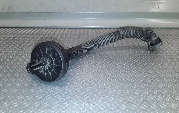 Volkswagen Polo IV 9N3 Breather/breather pipe/hose 03E103765C
