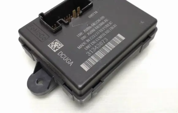 Volvo V40 Door control unit/module 31343873 AV6N14C236BB Av6n14c068ae