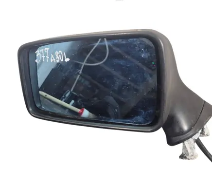 Audi 80 90 S2 B4 Manual wing mirror E11015681