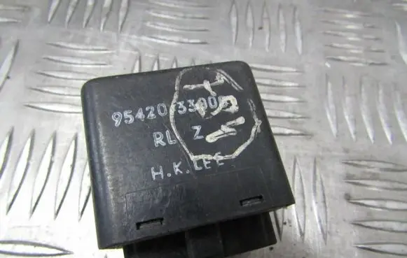 Hyundai Accent Other relay 9542033000
