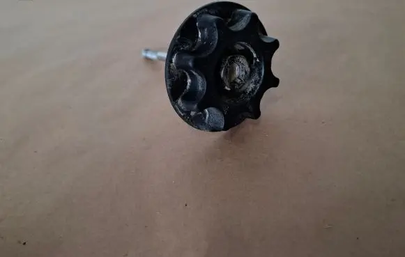 Lexus RX 450H Spare wheel bolt 