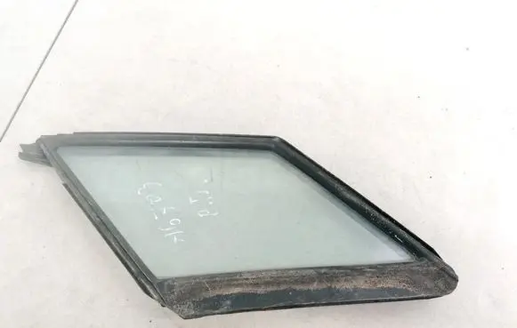 Mazda 5 Front door vent window glass four-door 