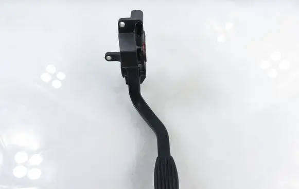 Iveco Daily 35.8 - 9 Accelerator throttle pedal 0281002632 504061734