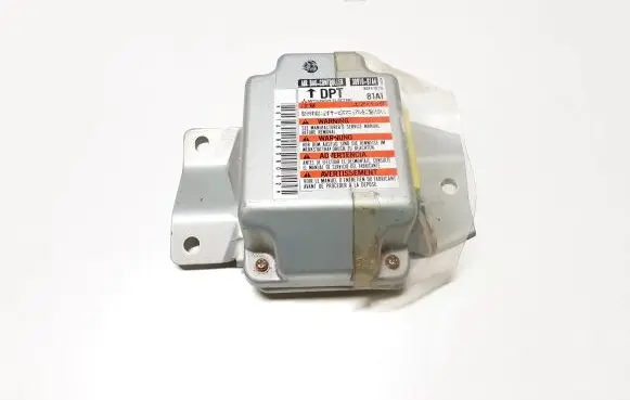 Suzuki Jimny Airbag control unit/module 3891081A4 3891081A40 X6T47073