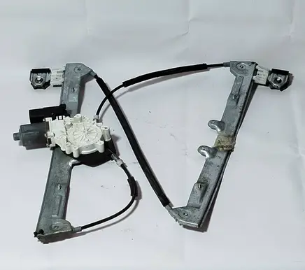 Mitsubishi Colt Front door window regulator with motor RA2166
